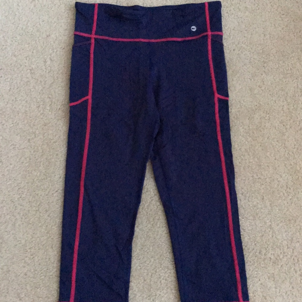 Vineyard vines performance crop pants